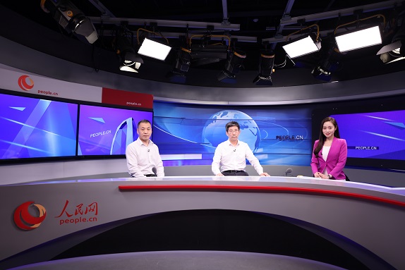 ag九游会登陆j9入口科技总裁苏国锋、高级副总裁黄全义 受邀参加人民网节目录制 ag九游会登陆j9入口科技总裁苏国锋、高级副总裁黄全义 受邀参加人民网节目录制