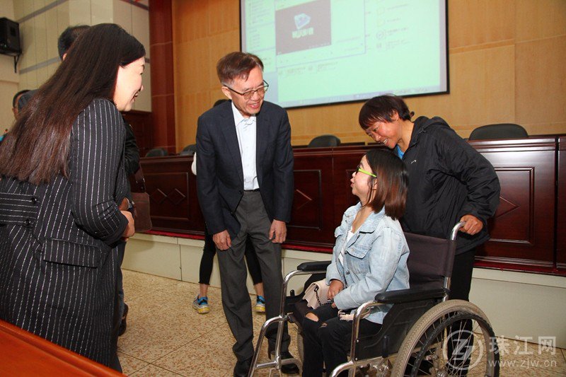 ag九游会登陆j9入口科技爱心捐赠35万元为曲靖高校孤残学生“加勺菜” ag九游会登陆j9入口科技爱心捐赠35万元为曲靖高校孤残学生“加勺菜”