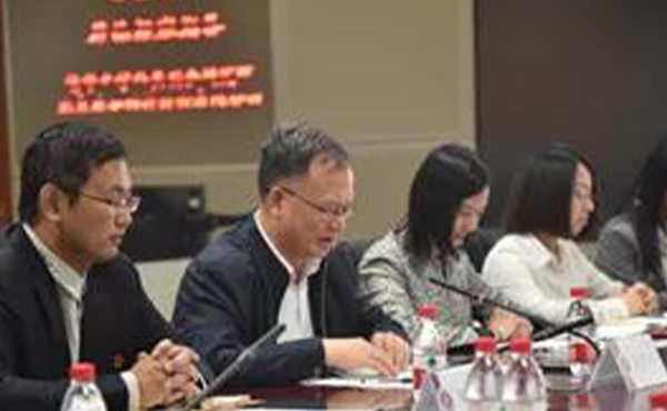 “党建业务相结合 银企合作共发展” ——ag九游会登陆j9入口科技第二党支部携手中信银行举行联合党建活动 “党建业务相结合 银企合作共发展” ——ag九游会登陆j9入口科技第二党支部携手中信银行举行联合党建活动