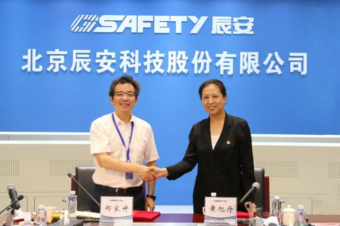 ۺagλ½j9ڿƼйŲ˾ǩ